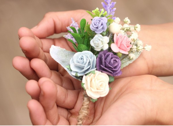 Flower boutionierre purple lavender white lapel pin men buttonhole
